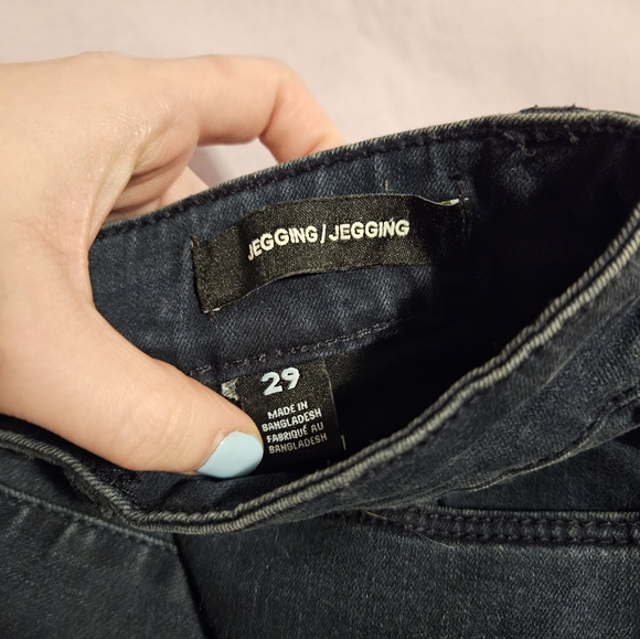 5 for $50 Joe Fresh Jeggings - Picture 2 of 5